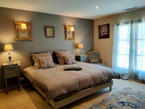 Le mas de Roussillon chambre d'hôtes (Le mas de Roussillon chambre d'hotes) in Roussillon