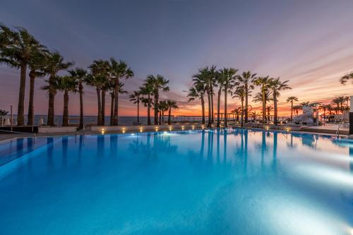 Swimmingpool, Estival Torrequebrada in Torrequebrada