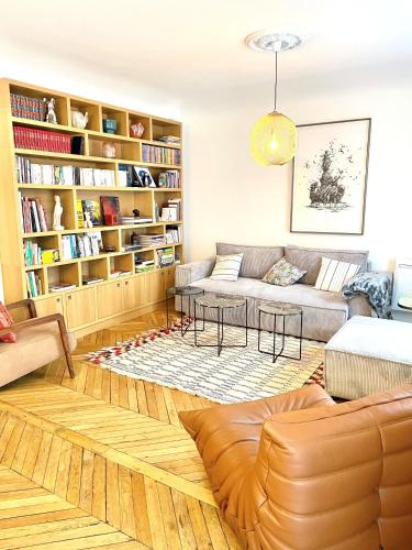 Paris Le Marais & Central Large Big Spacious Charming Parisian flat, Paris