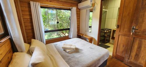 The Search House in Barra da Lagoa Beach