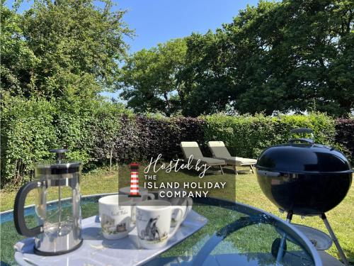 The Island Holiday Company-The Cottage, Shalfleet House gîte à louer Newtown Creek