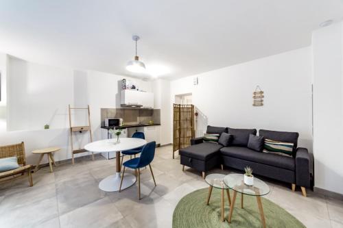 Le Cocon - Studio Chic et Moderne - Proche Lyon