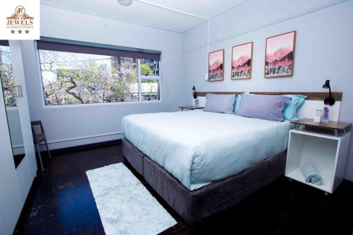 JFT self catering units – East London, IA