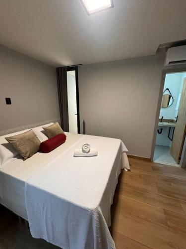 2 twin beds