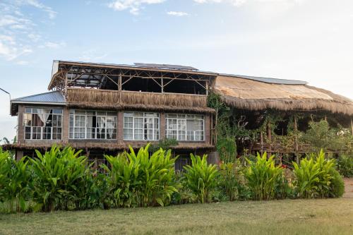 Mount Kilimanjaro 360 view Cottage