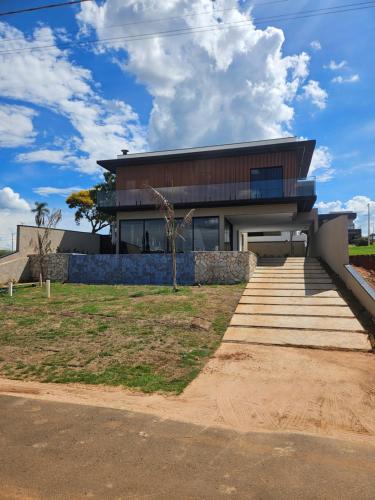 Casa de Alto Padrão na Represa de Avaré