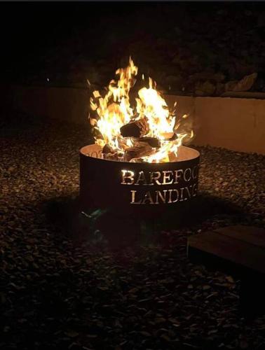 1 Bedroom Log Cabin on Lake James-Private Resort Amenities in Marion (NC)