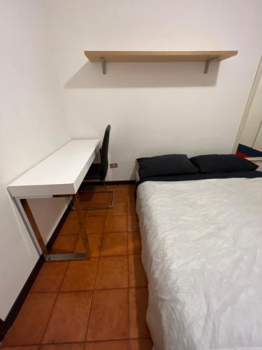 Ciamarra Rooms - image 9
