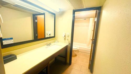 Comfort Inn Downtown Salt Lake City - image 6