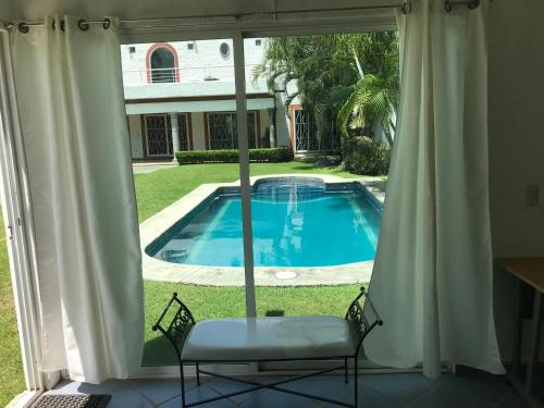 Hermosa Casa llena de vida, jardín y alberca! in Jiutepec, Mexico