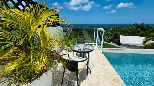 Hillside Oceanview Villa