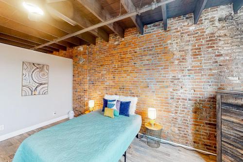 Broadway Loft