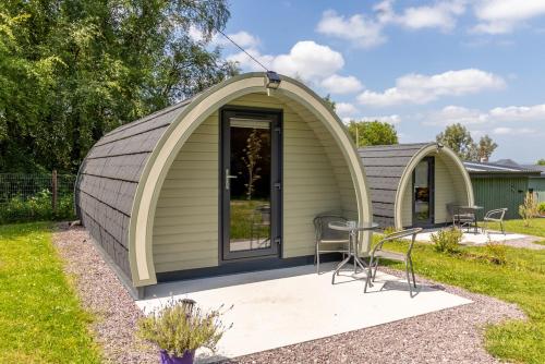 Mount Hillary Holiday Pods in สนามบินคอร์ก
