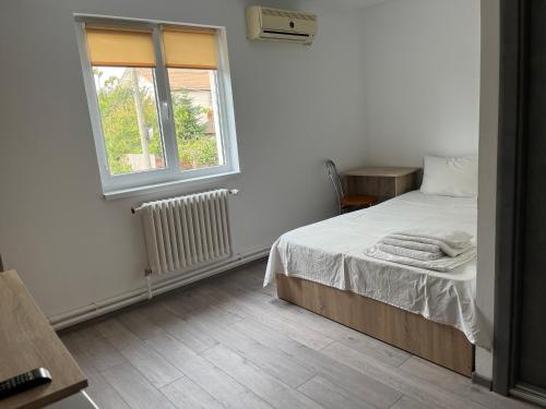 Superior Double Room image 6