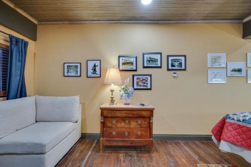 Pet-Friendly Texarkana Studio in The Historic 1894 in Texarkana, USA