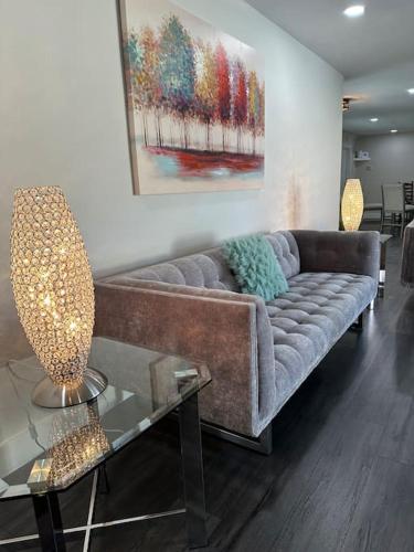 La Dav Villa Modern Home in West Palm Beach, USA