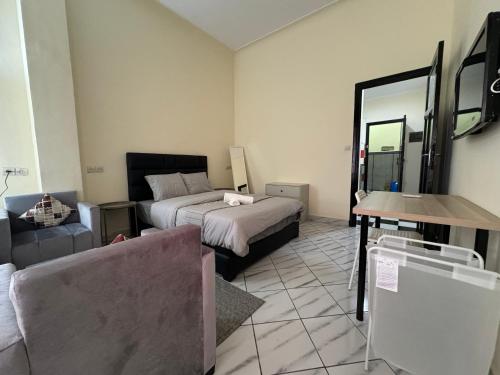 Casablanca Central Suites - Casa Port - Tap to explore photos