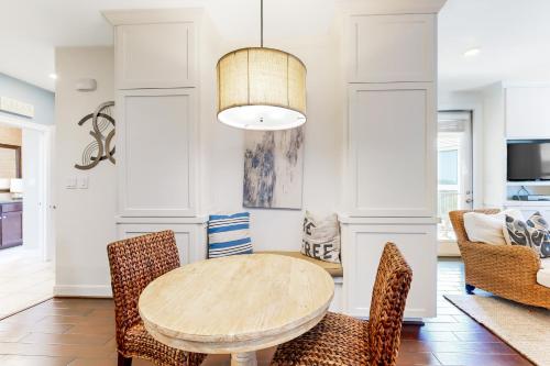 Overlooking the Bay in ฮอร์สชู เบย์ (เท็กซัส)