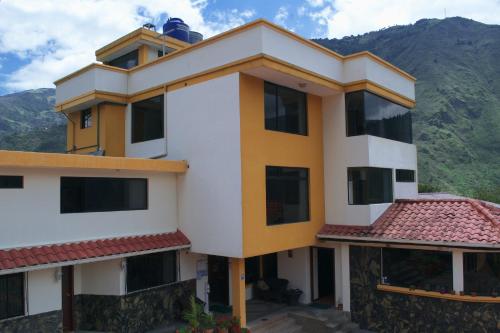 Hostal Monte Carmelo in Banos