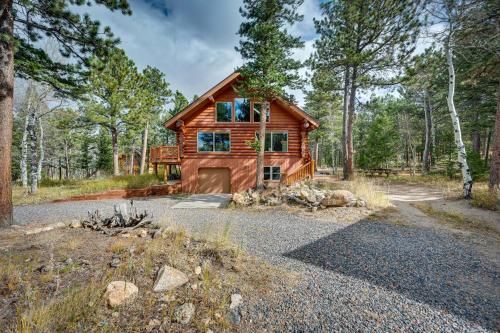 Rustic Ward Retreat with Deck and Mountain Views! in Ward, USA