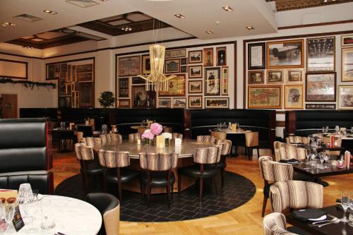 Hotel Indigo - Edinburgh - Princes Street an IHG Hotel - image 4