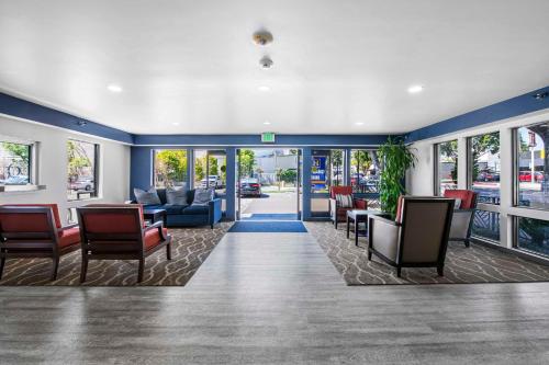 Hyland Inn near Pasadena Civic Center in Pasadena, USA