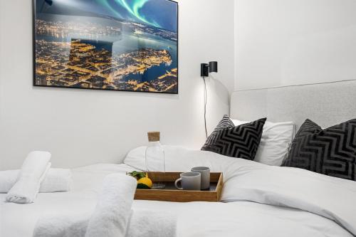 King bed - Behind Bryggen - Renovated des 23, Bergen (photo 8)