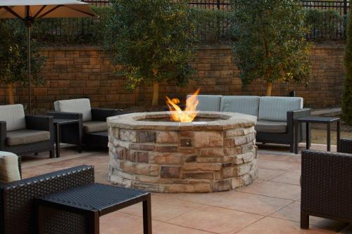 Fairfield Inn & Suites by Marriott Atlanta Lithia Springs - image 11