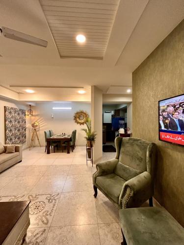 Capital Lagoon Hotel Apartments - image 6