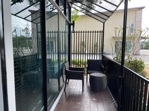 Balcony/terrace, 356 Hostel in Thung Song