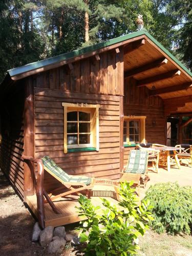 Holzhaus Waldwichtel am Wald und See in Neuruppin, Deutschland