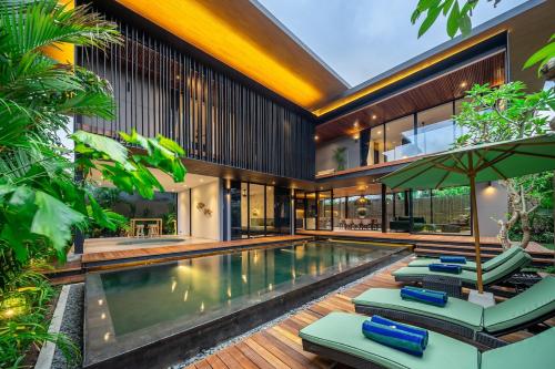 The Continental Modern Luxury 4 BR Villa in Seminyak Central