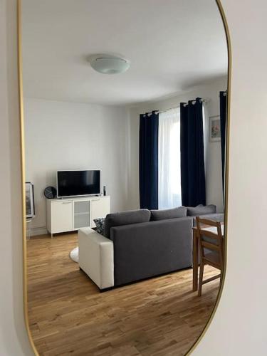 Lovely bright apartment near Paris - Bercy - Orly - Rungis - Location saisonnière - Bourg-la-Reine