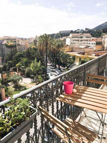 Charming Studio In The Heart Of Menton