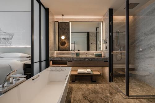538327309 Wuhan Marriott Hotel Wuchang