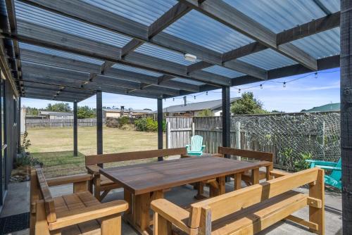 Viesnīcas āriene, Himatangi Kiwi Bach - Himatangi Beach Holiday Home in Himatangi Beach