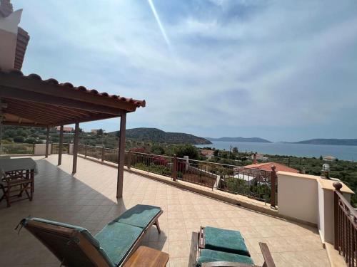 Ermioni Sea View Villa gîte à louer Iliókastron