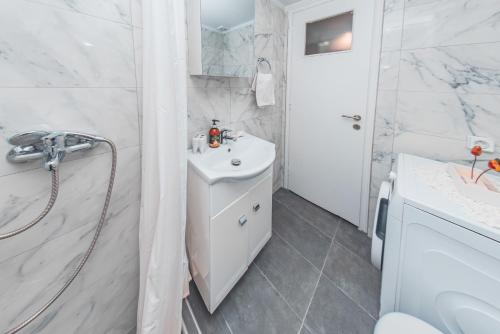 Kolonaki Stay Studio - image 6