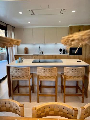 Konyha, Casa Vinyanova - apartament Xaloc in Fontanillas