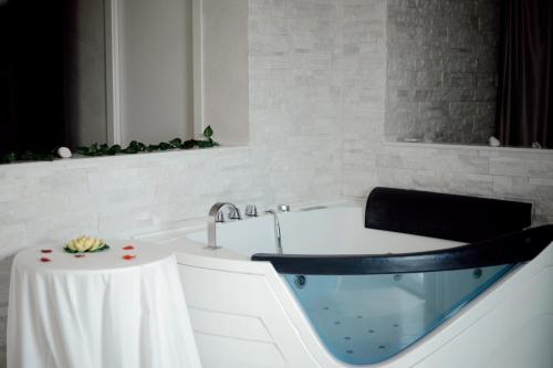 BlueBay Residence Resort 5
