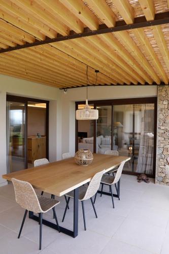 Erkély/terasz, Casa Vinyanova - apartament Xaloc in Fontanillas