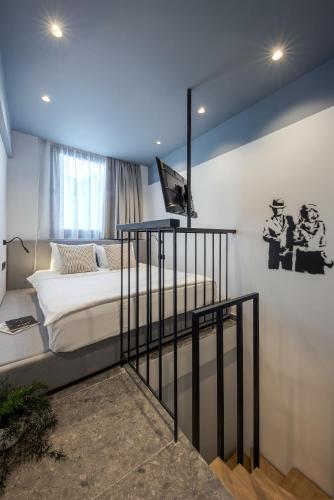 Bonnie Hotel by Nin&Bau - image 5