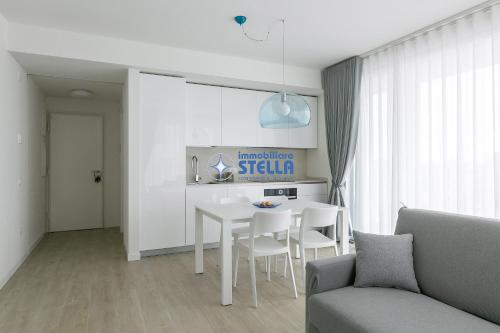 Apartment with Terrace image 8