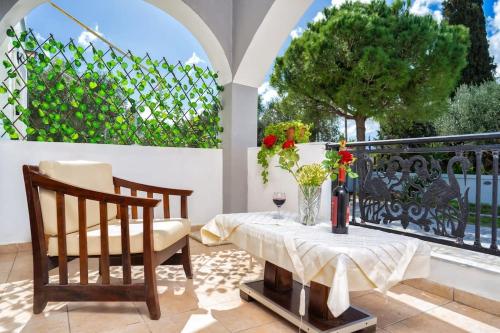 Azure Retreat - Zante Summer Getaway