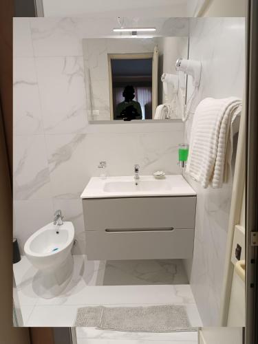 Triple Room image 10