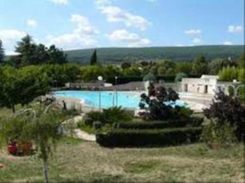 Petit studio atypique et cosy en Provence