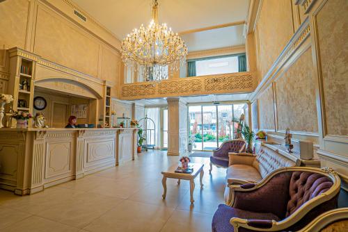 Hotel Sulina International in مامايا