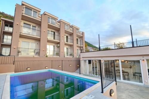 Residence Spa Apartments DUB in Kotor