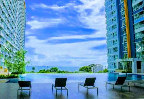 Lumpini Park Beach Top Floor by Strand  - 숙소 외관