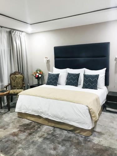 . MUKUBA HOTEL